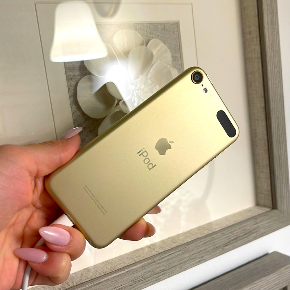 NewApple iPod Touch